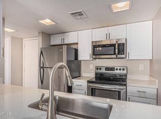 3033 E Devonshire Ave Unit 3028, Phoenix, AZ 85016