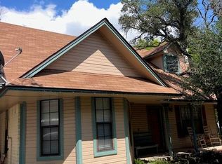 319 Secret Valley Dr, Kerrville, TX 78028