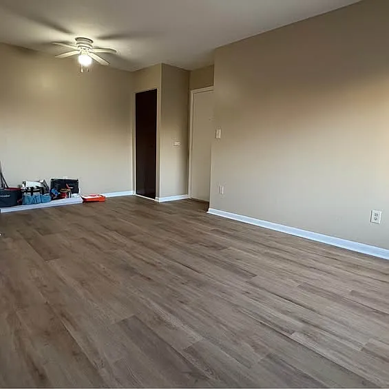 1 bed, 800 sqft, $825 — Photo 2