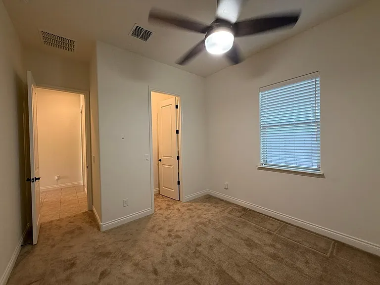 9541 E Theia Dr — Photo 29