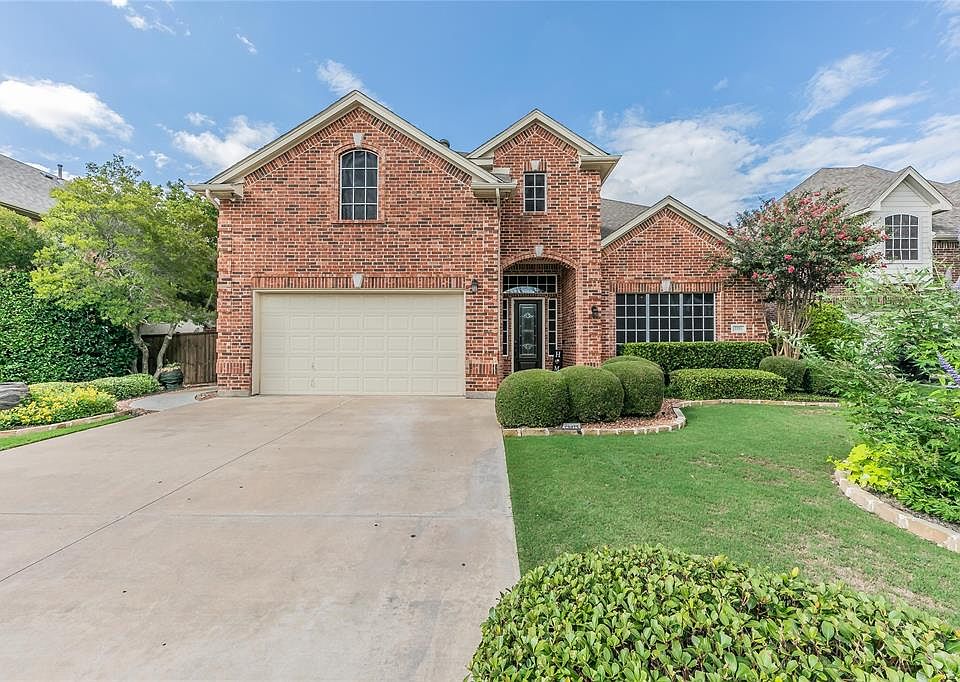 1st image of 2211 Bayou Ct