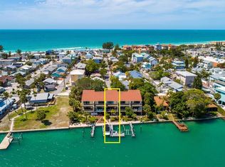 135 92nd Ave APT 3, Treasure Island, FL 33706