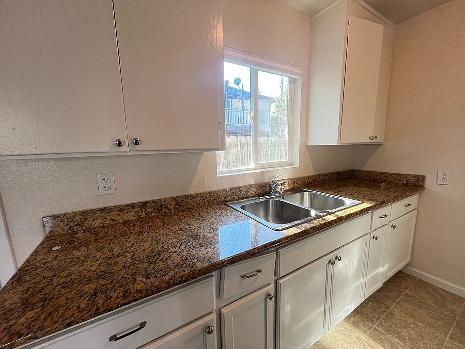 Kitchen Sink
