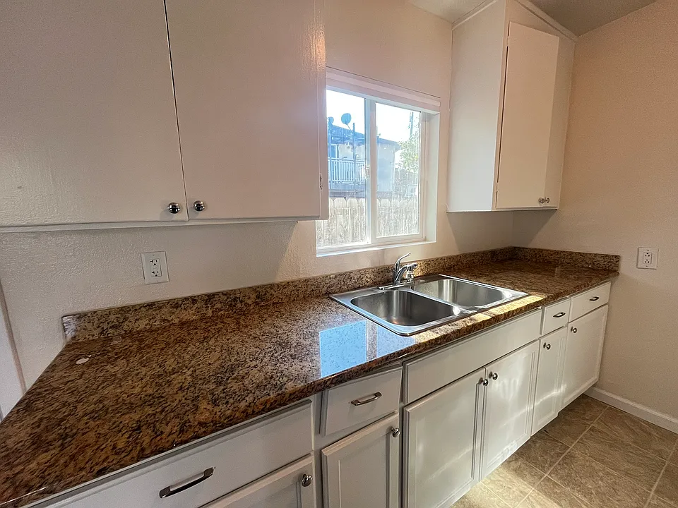 Kitchen Sink