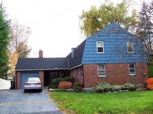 61 Holly Ln, Wethersfield, CT 06109