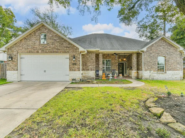 925 Luella Ave, Deer Park, TX 77536