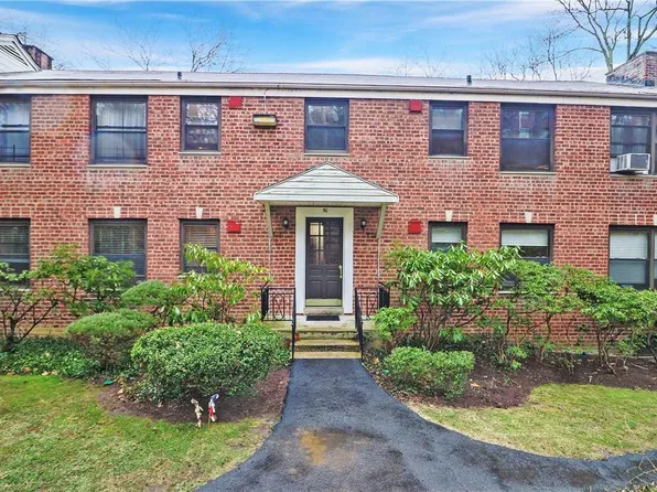 50 Rockledge Road #2B, Hartsdale, NY 10530