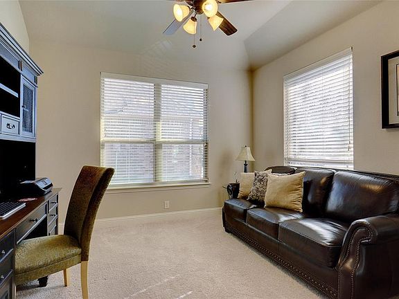 4th image of 8213 Yukon Ln