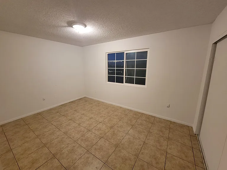 39327 Paris Ave #2 — Photo 7