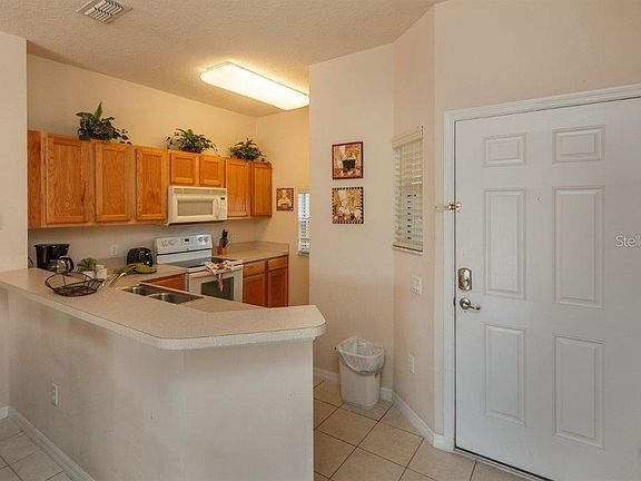 3rd image of 3027 Yellow Lantana Ln
