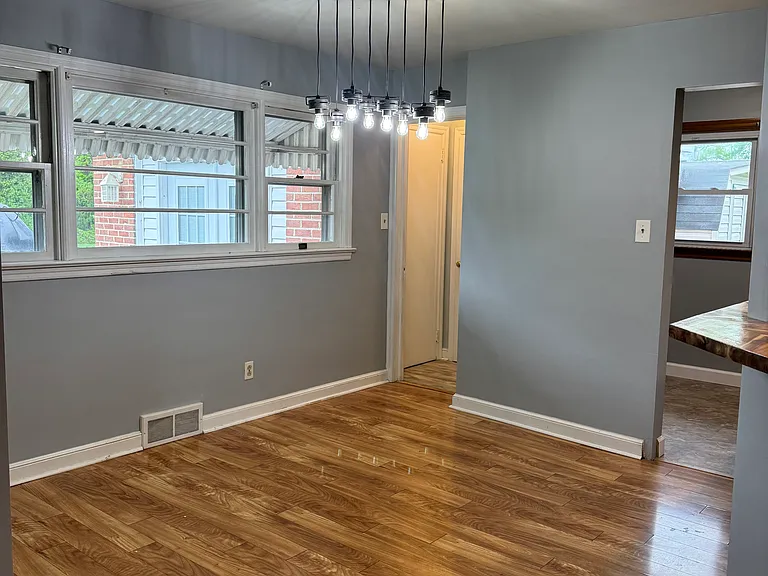 2235 Dixie Dr — Photo 4
