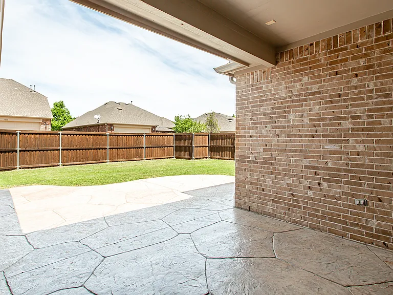 1034 Blanco Dr — Photo 35