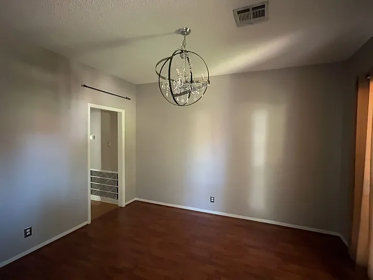 1813 Volley Ln — Photo 8
