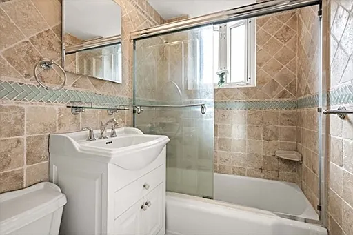130 Boylston St #2 — Photo 9