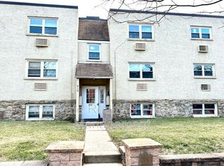 613 N Broad St APT 4, Lansdale, PA 19446