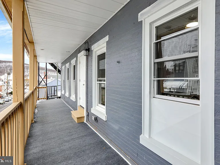 1156 Franklin St #3 — Photo 9