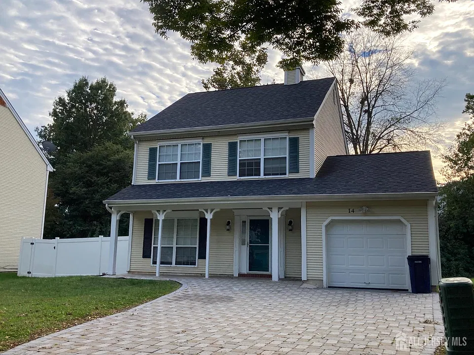 14 Colson Ct