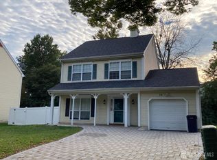 14 Colson Ct, Piscataway, NJ 08854