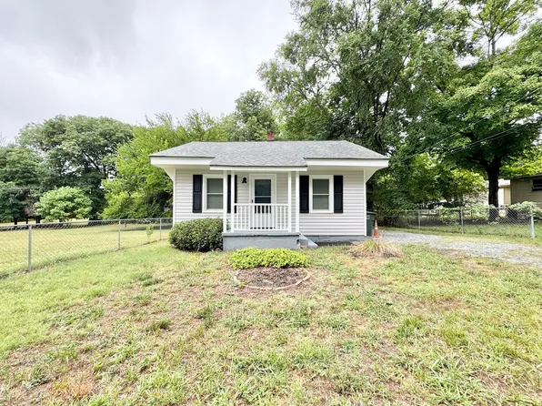 3612 Temple St, Greensboro, NC 27406
