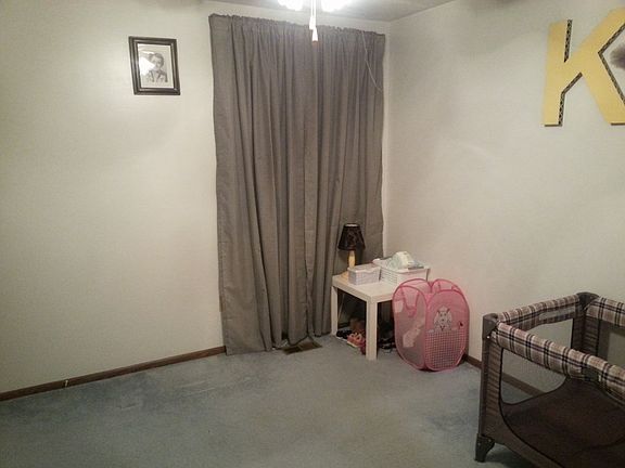 2nd image of 1219 Hilltop Cir APT 402