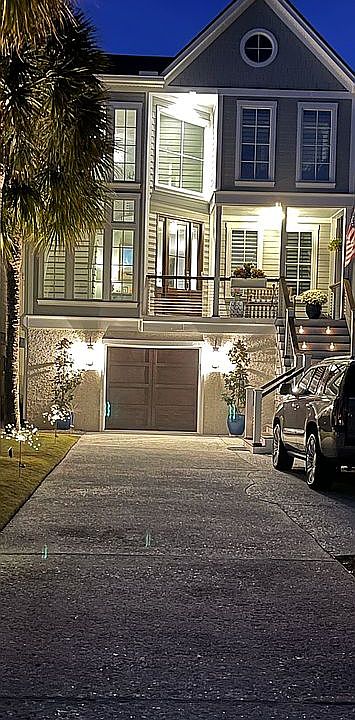 2nd image of 29 Yacht Harbor Ct