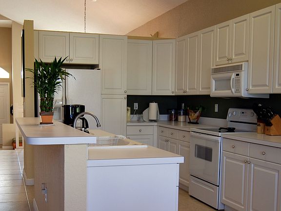 Large Kitchen with Modern Appliances