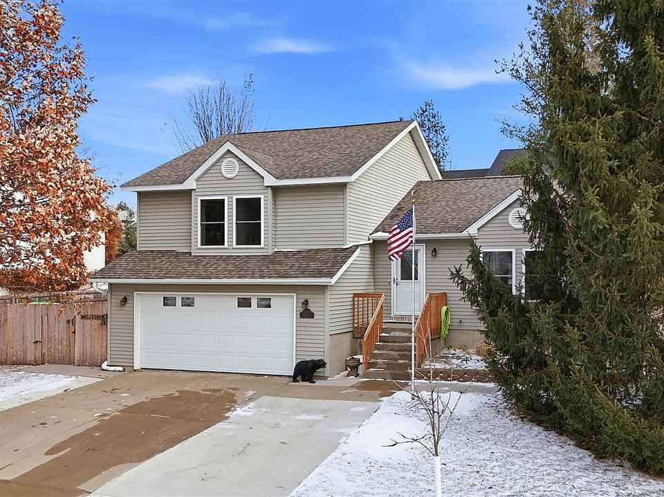 1st image of 2023 Lynncrest Dr