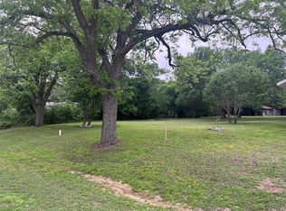 404 W Clark St #B, Blooming Grove, TX 76626