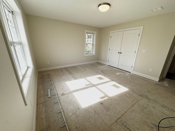 569 Berkley St, Berkley, MA 02779