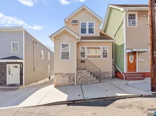 56 Tappan St, Kearny, NJ 07032