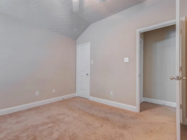 6107 Nicholas Ln — Photo 20