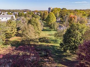 Middlebranch Ave NE, Canton, OH 44721
