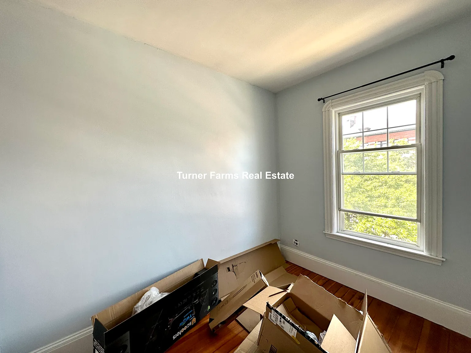 789 Columbia Rd — Photo 2