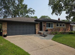23679 Demley Dr, Clinton Township, MI 48035