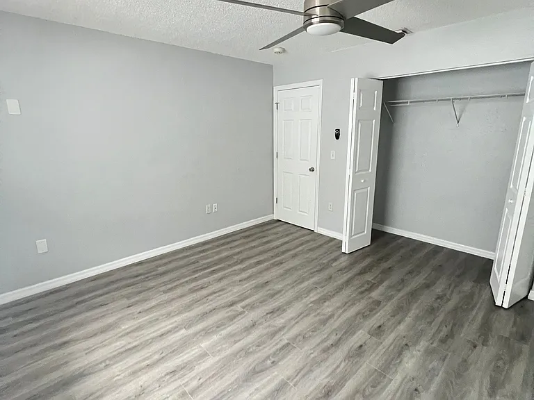 Artisan Cove Apartments — Photo 5