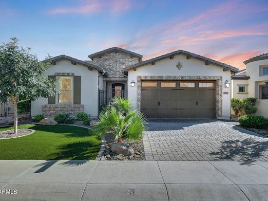 297 E VETERANS Way, Queen Creek, AZ 85140