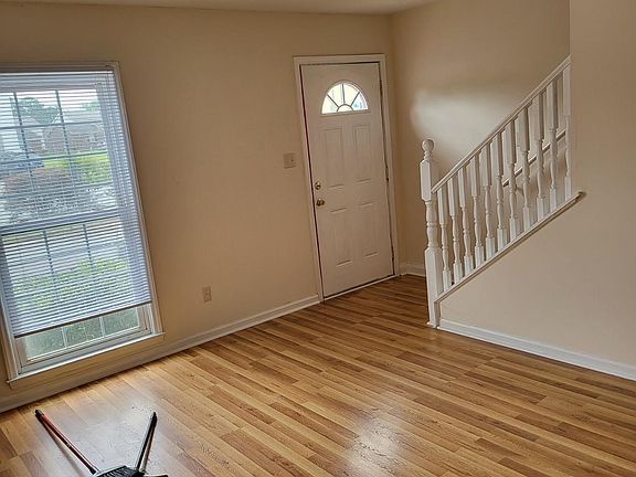 4th image of 203 D Shiloh Dr