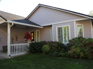 652 63rd St, Springfield, OR 97478