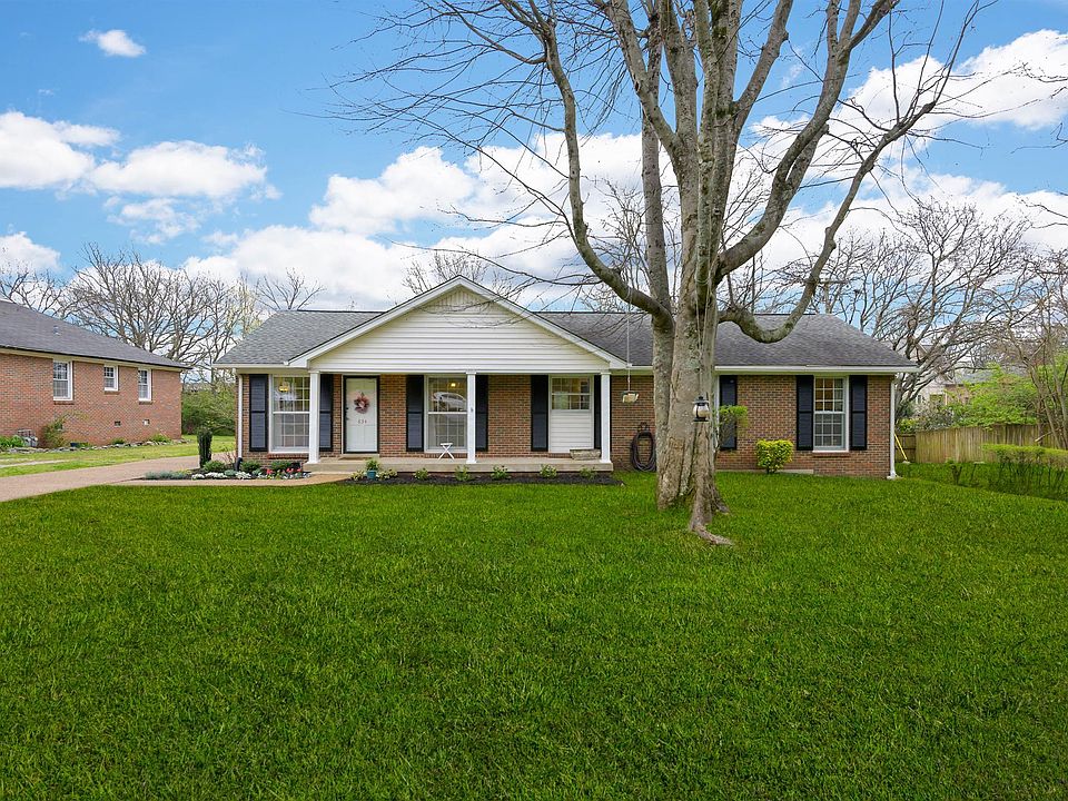 1st image of 834 Neartop Dr