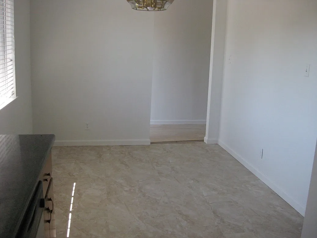 3 bed, 1450 sqft, $2,300 — Photo 3