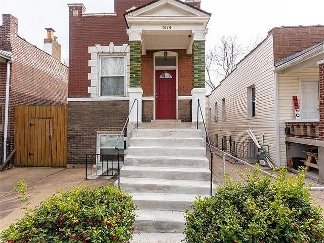 1st image of 5114 Daggett Ave Unit A
