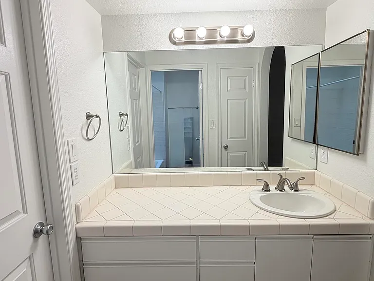 7835 E Glenrosa Ave #2 — Photo 27