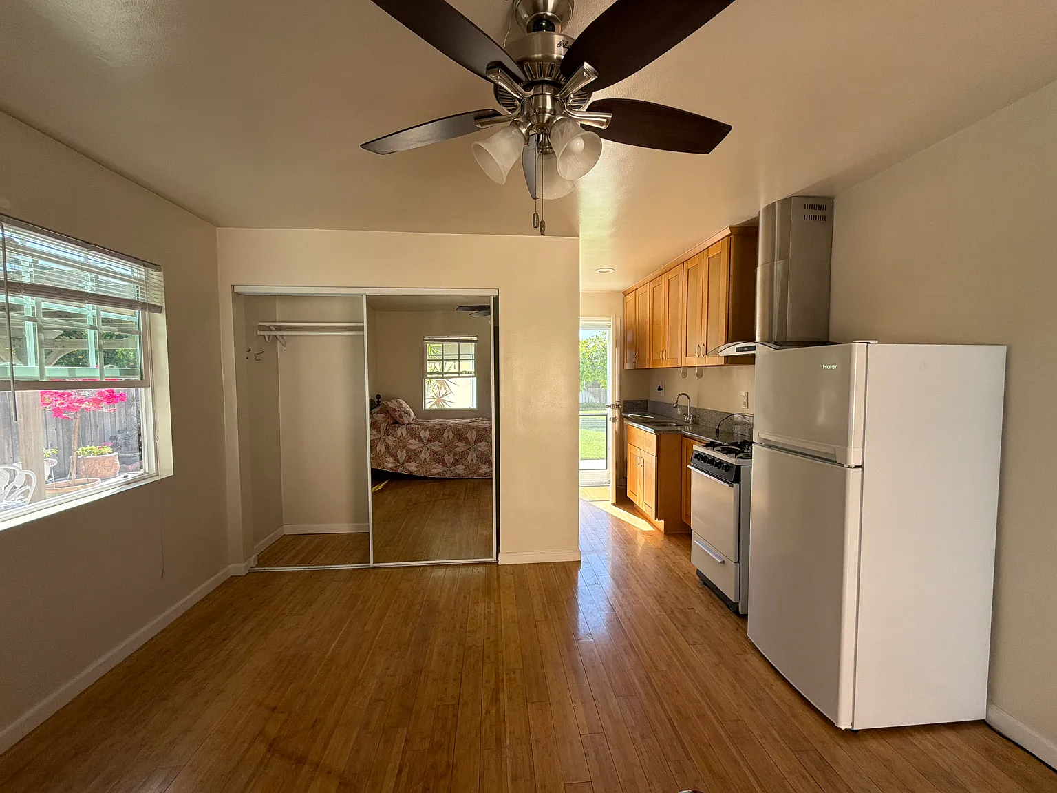 4147 Arica Ave — Photo 3