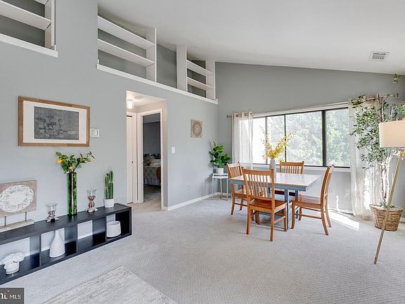 5th image of 9814 Hellingly Pl #95