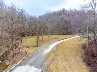 Sloans Run Rd, Saint Clairsville, OH 43950