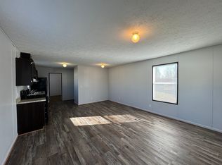 4229 Pine Rdg #268, Burton, MI 48519