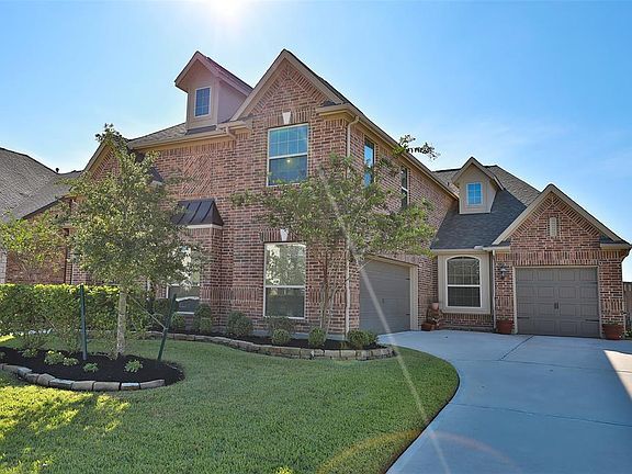 3rd image of 13619 Butterfly Bush Ln