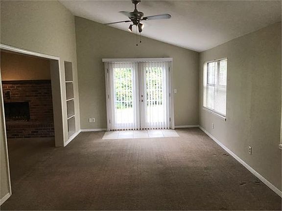 4th image of 13055 E Bent Pine Ct