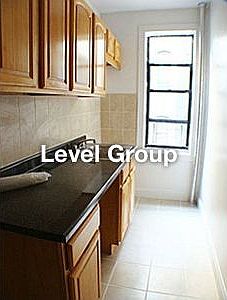 2nd image of 555 W 156th St APT 1E