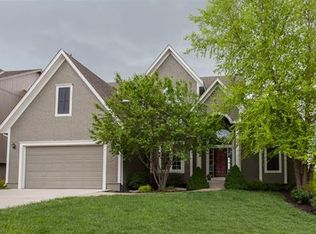 4503 Silverheel St, Shawnee, KS 66226